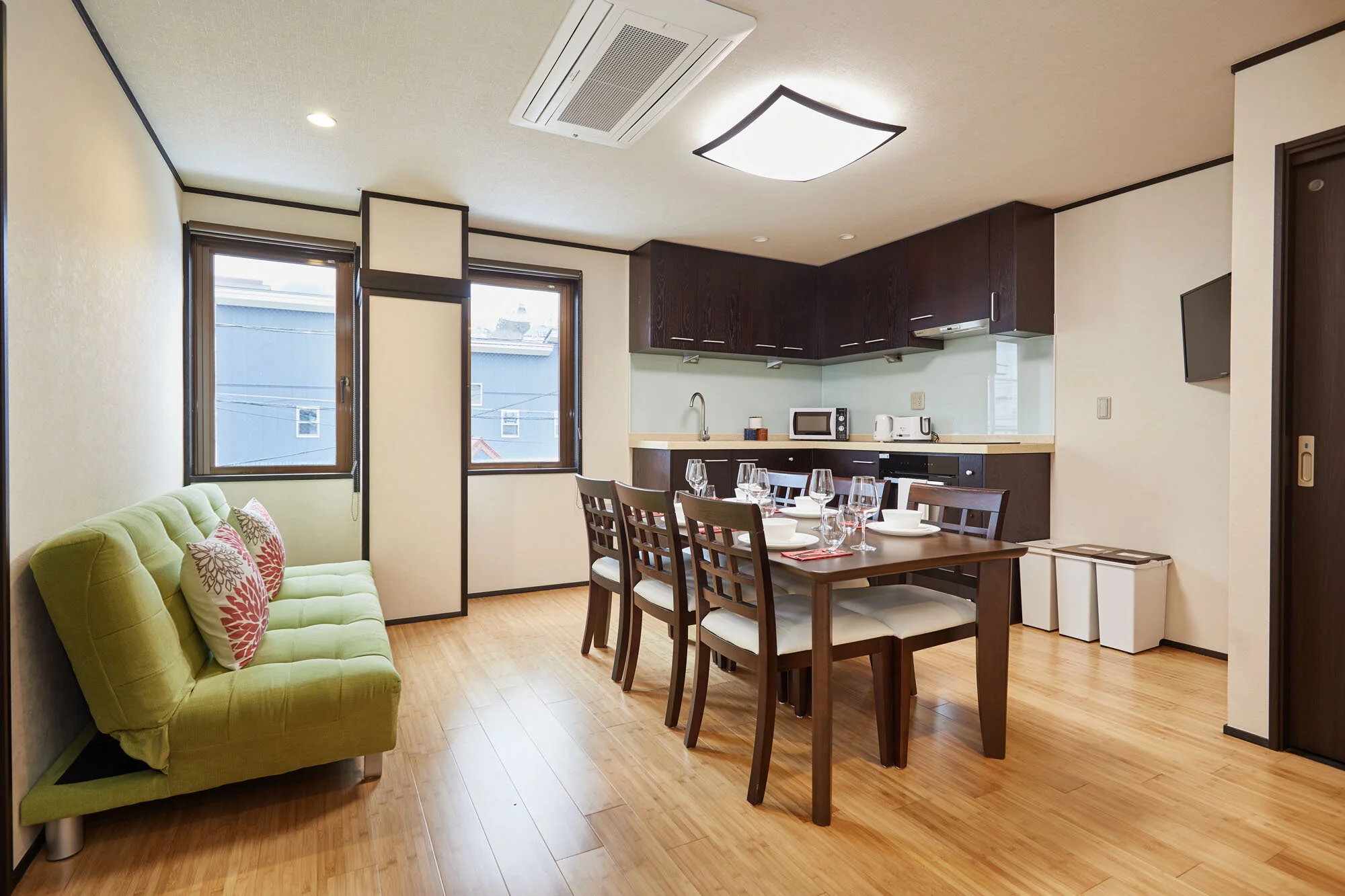 Deluxe Two Bedroom apartment