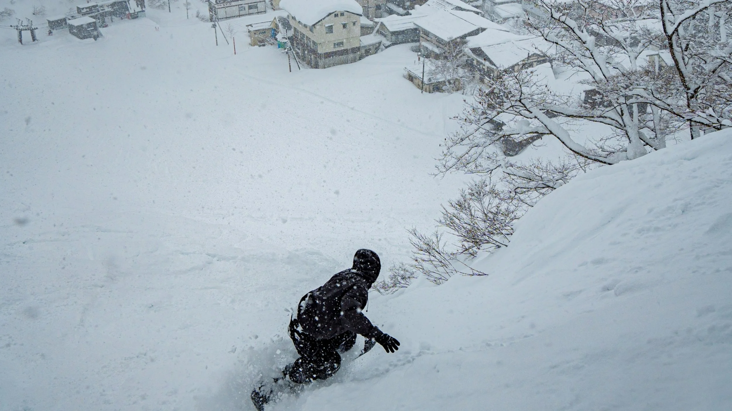 Powder snow near Yamanoyu Sekizen